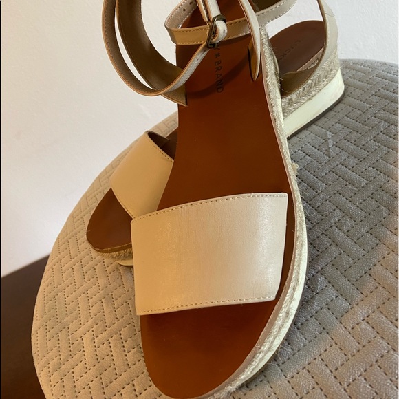Lucky Brand Jeneka Espadrille Platform Sandals - Picture 2 of 7